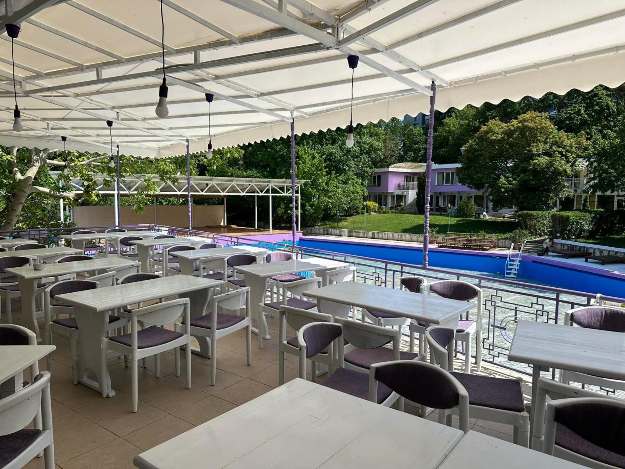 Хотел Рива Golden Sands Exterior foto