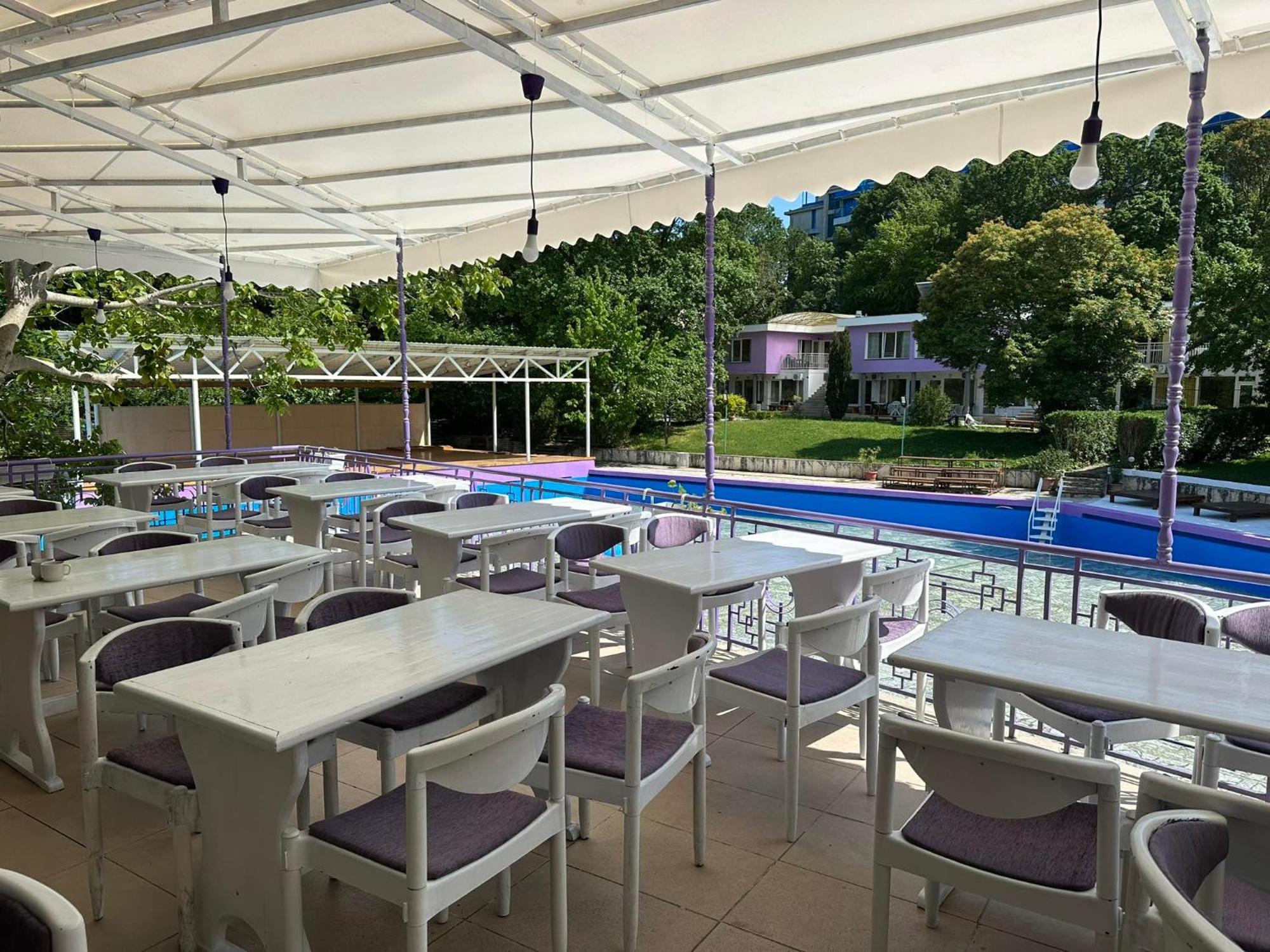 Хотел Рива Golden Sands Exterior foto