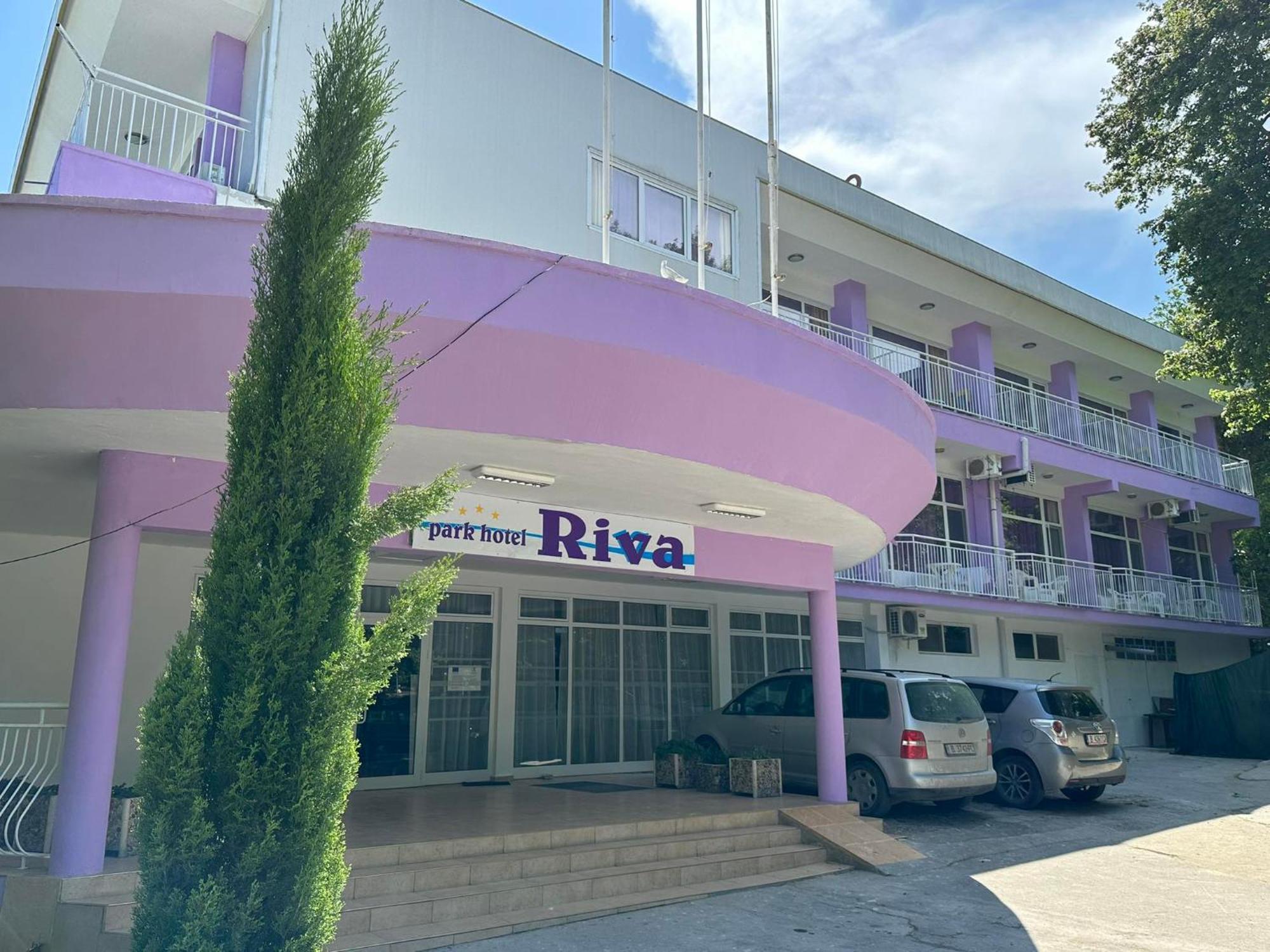 Хотел Рива Golden Sands Exterior foto